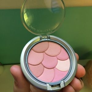 NEW Physicians Formula blush